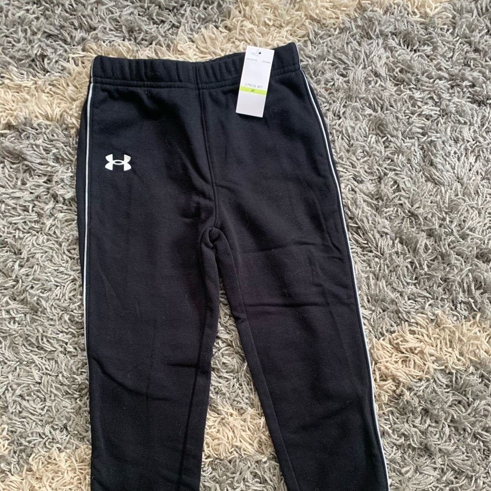 Toddler Under Armour 4t sweatpants